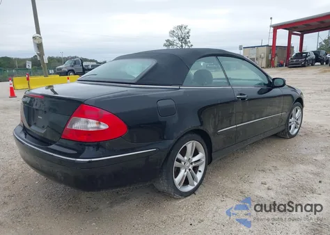 2006 Mercedes-Benz Clk 350 z USA, uszkodzony, nr VIN WDBTK56J86F167506